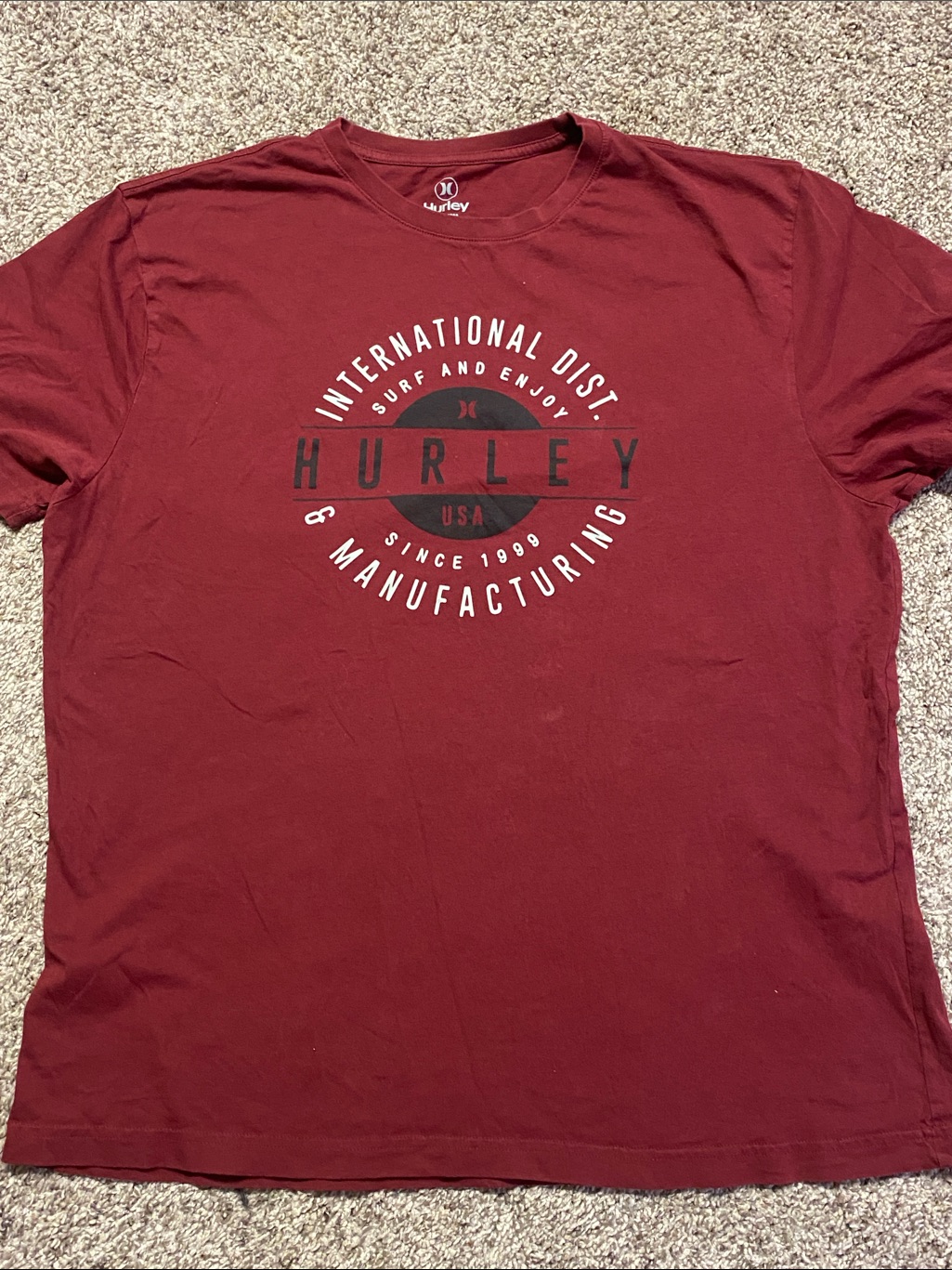 Hurley Men's Short Sleeve Graphic Tee - Maroon With Black Logo -1493